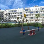 Marina Real Iii By Aguilarent Apartment